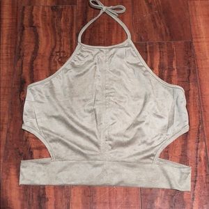 crop top